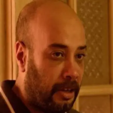 توقيت ومكان عزاء والد حاتم صلاح